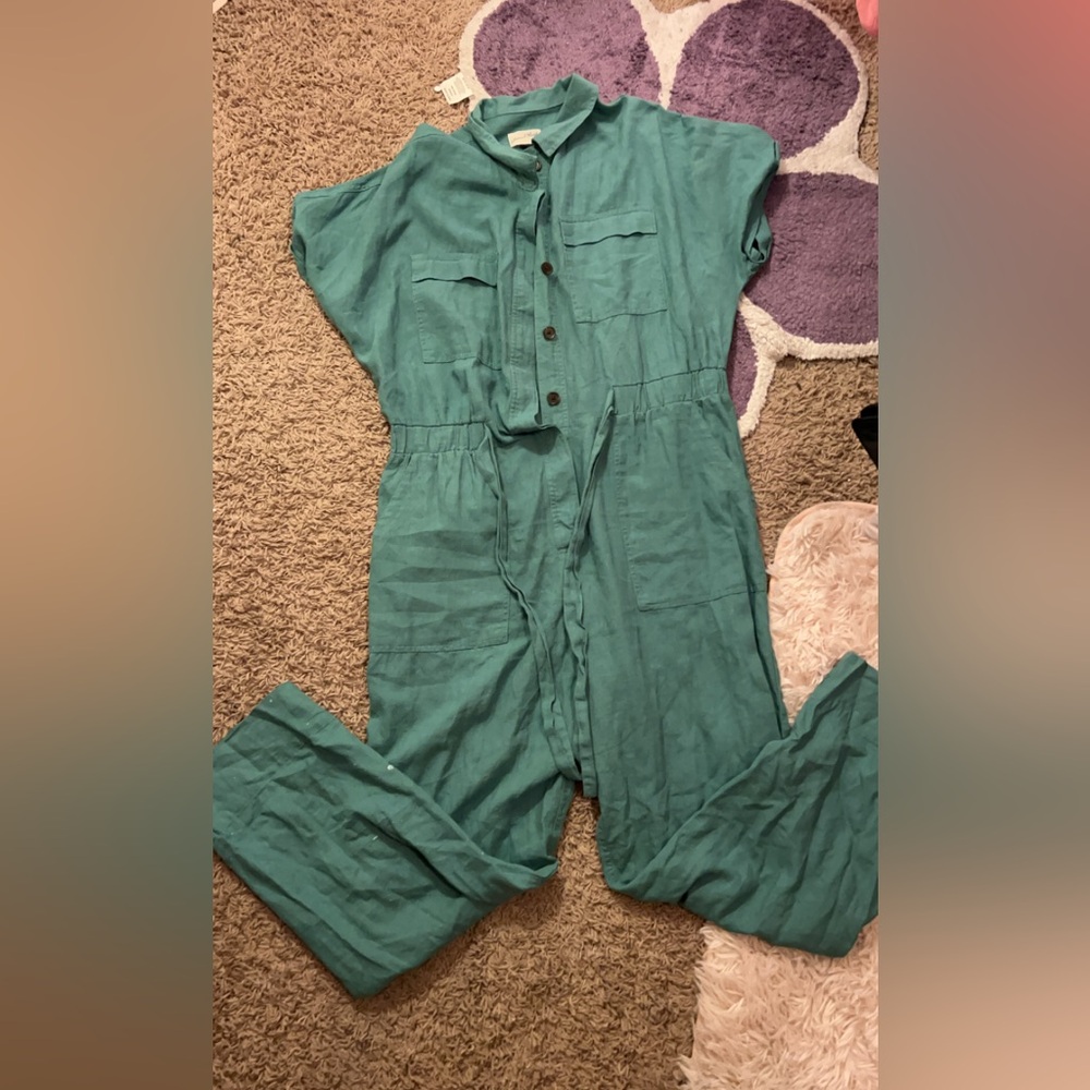 green jumpsuit
universal threads (target)